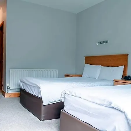 The At Woodenbridge 3*