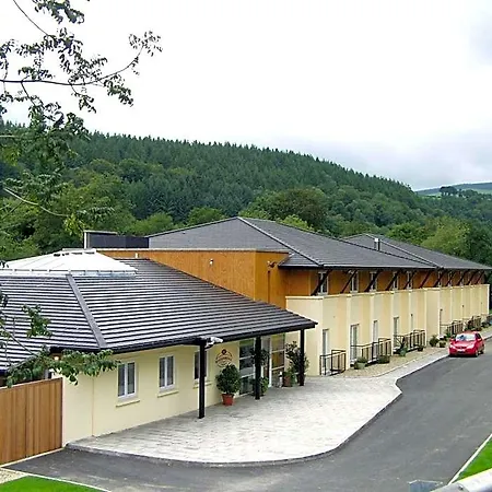 The At Woodenbridge Szálloda